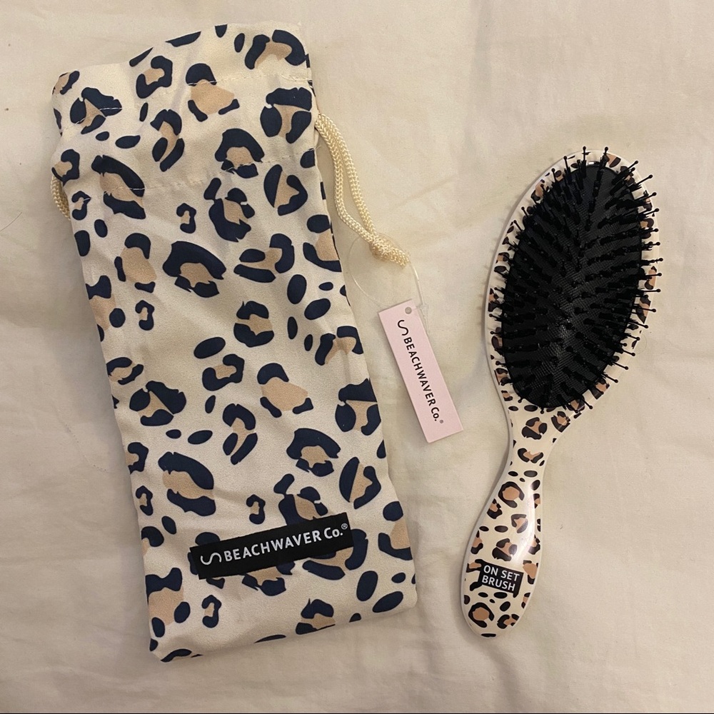 Beachwaver On Set Brush